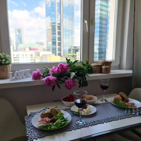 Apartament Chmielna Varşovia Exterior foto